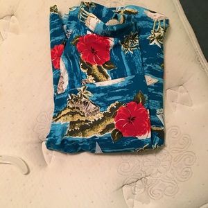 Hawaiian Top